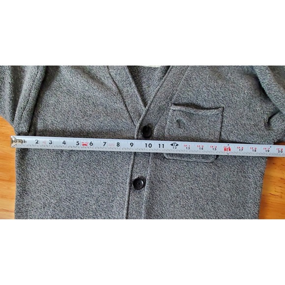 Abercrombie Fitch Grandpa Cardigan Sweater Medium Moose Pocket Gray Cabincore - Picture 6 of 8